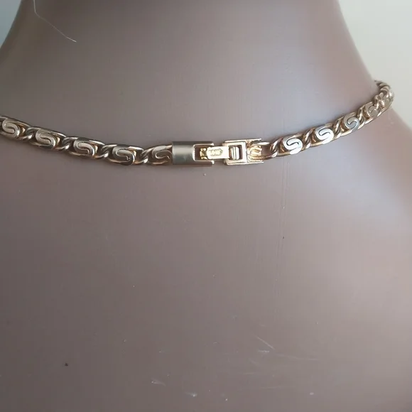 Gold Filled 14kgf Chain Necklace - Picture 3 of 13